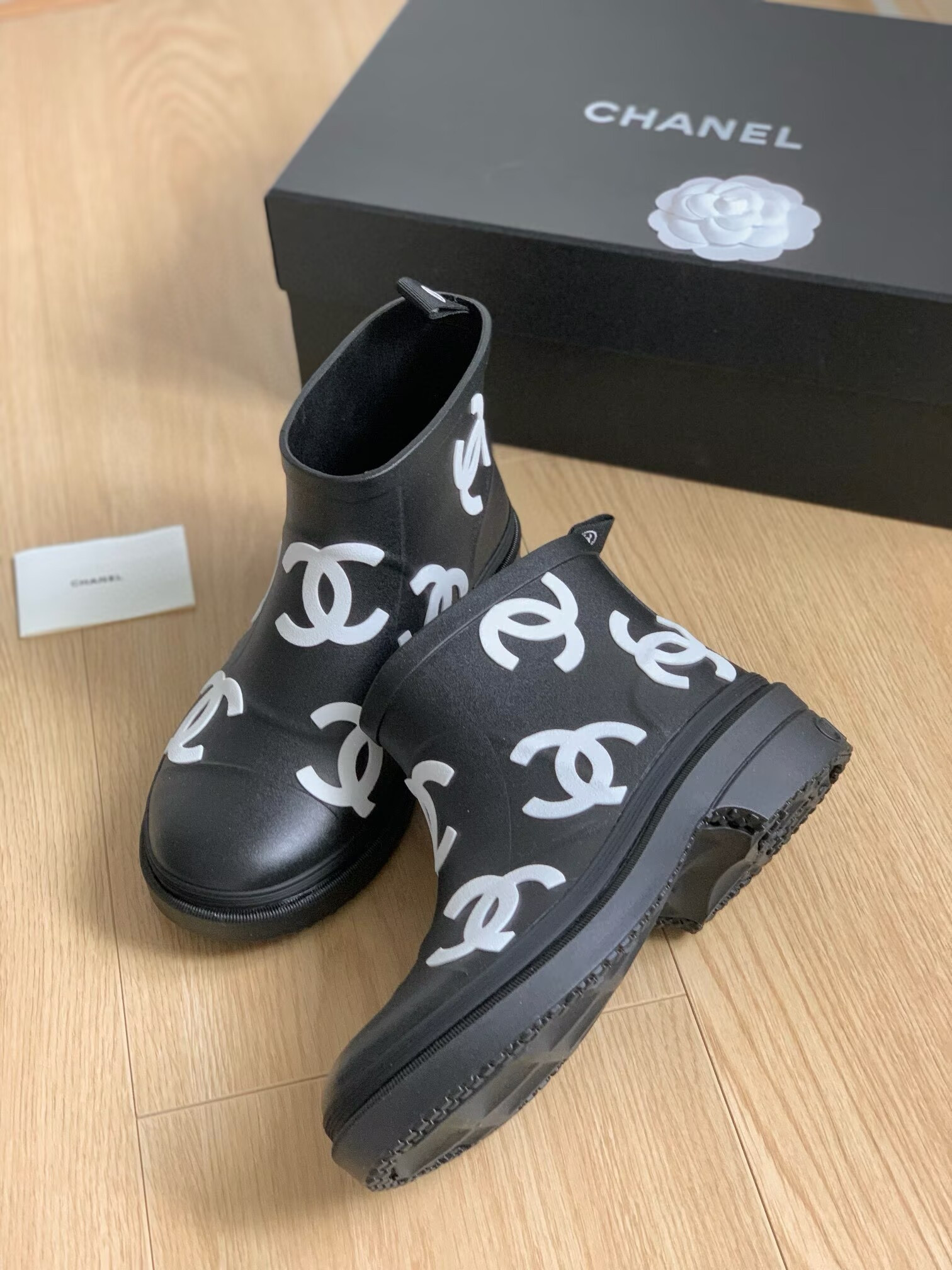 UA Ch**el Boots