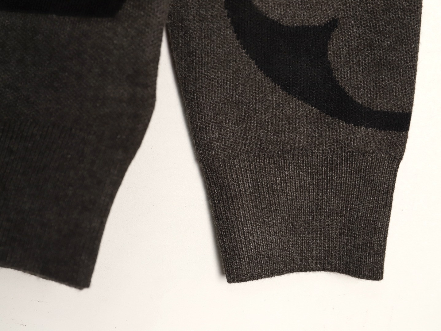 L0vis Vvtt0n 25Fw Knitting Sweaters