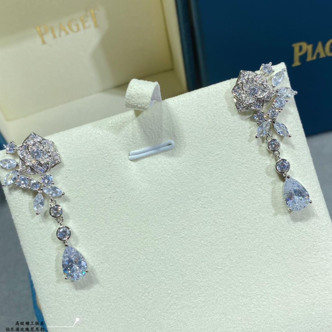 Piaget Teardrop rose Earrings