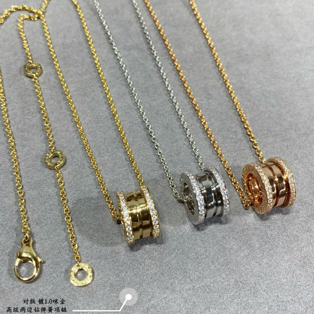 Bv1g*ai Spring both sides drill Necklace