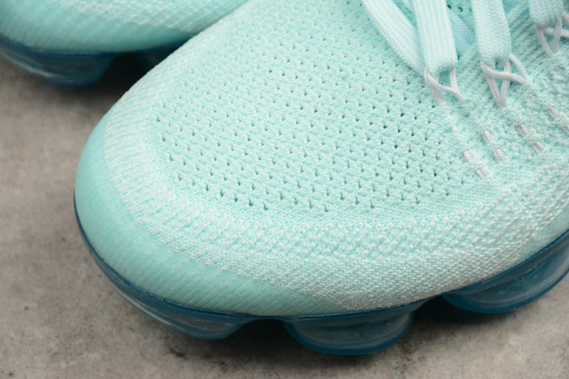 UA Nike Air Vapormax Flyknit Glacier Blue White Shoes