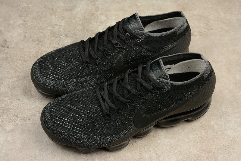 UA Nike Air Vapormax Flyknit Black Anthracite-Dark Grey Shoes