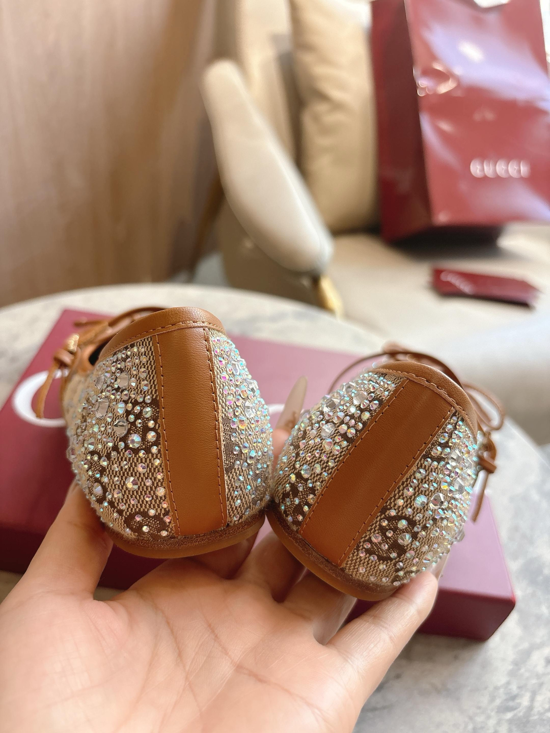 UA Gvc*1 Horsebit GG canbas Ballet Flats