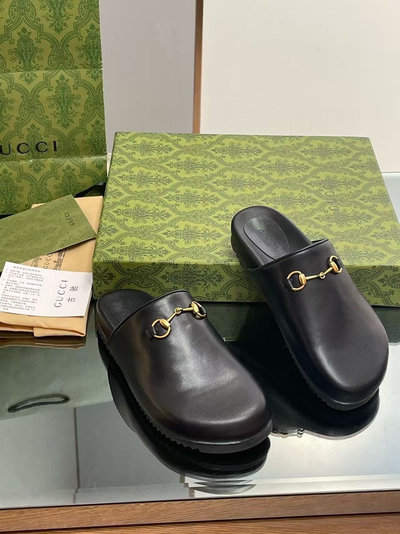UA Gvc*1 Slippers
