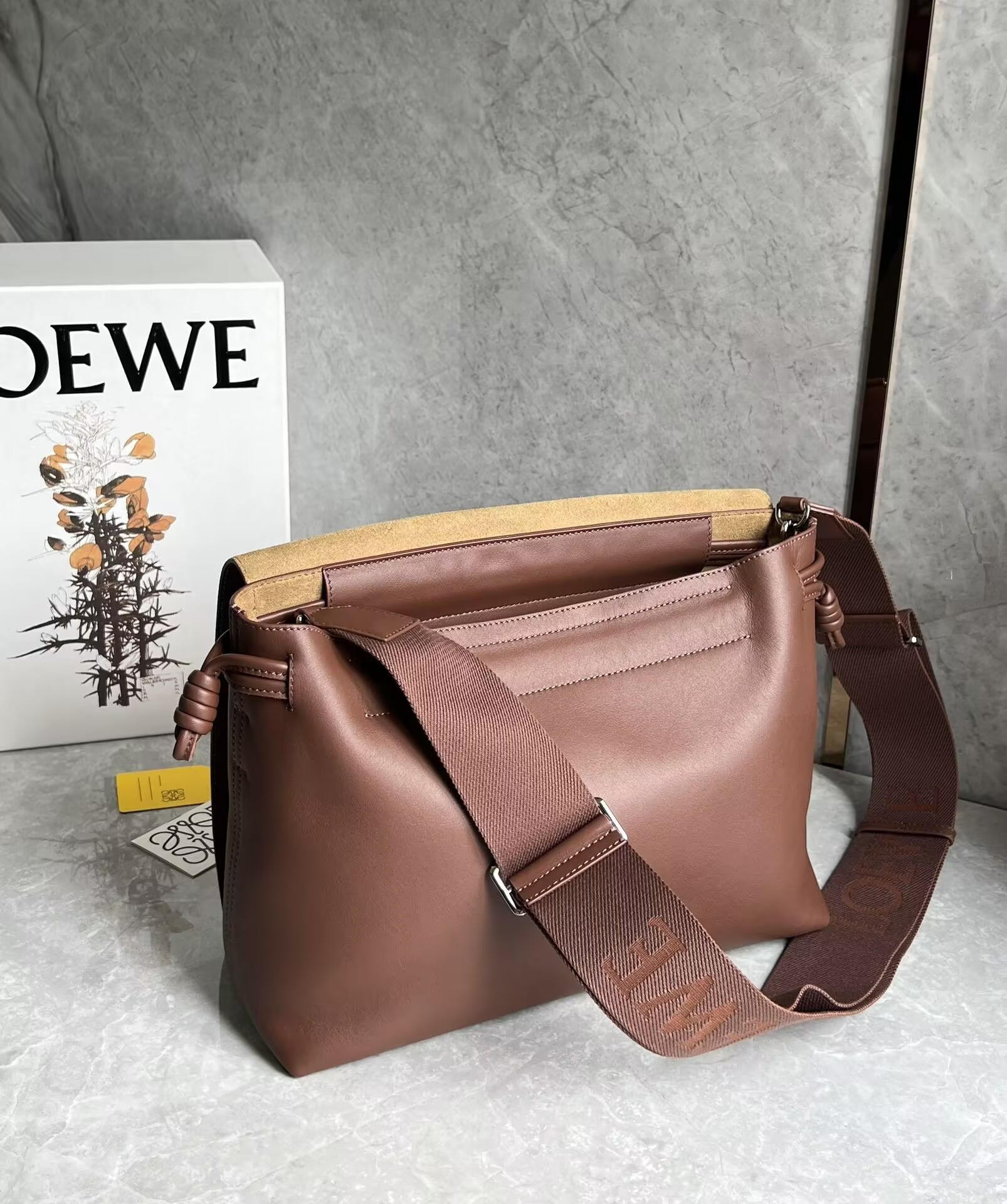 L0ew* Flamenco satchel in shiny S*pple calfskin 34x12x24cm