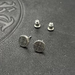 Ch*0me He**ts Earrings