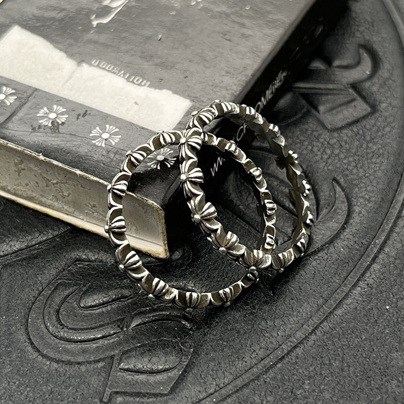 Ch*0me He**ts Distressed Full Cross Ring