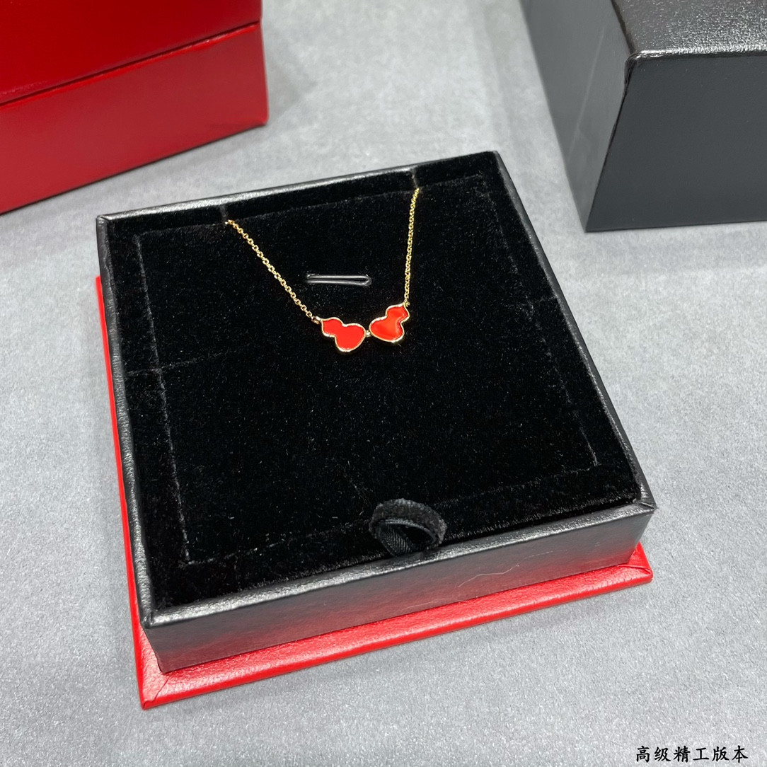 Qeelin Wulu Double Gourd Necklace