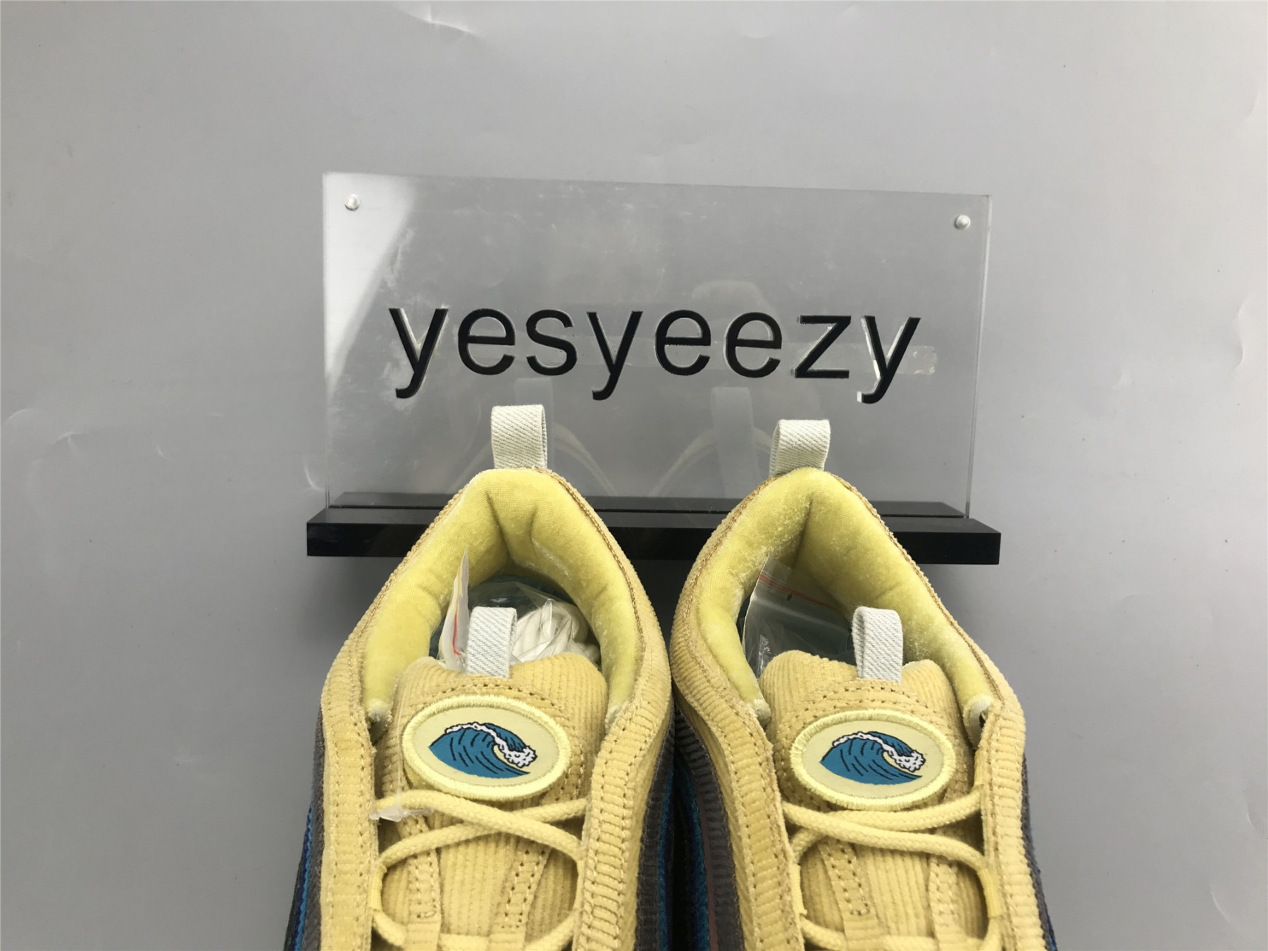 UA NIKE AIR MAX 1/97 VF SW SEAN WOTHERSPOON