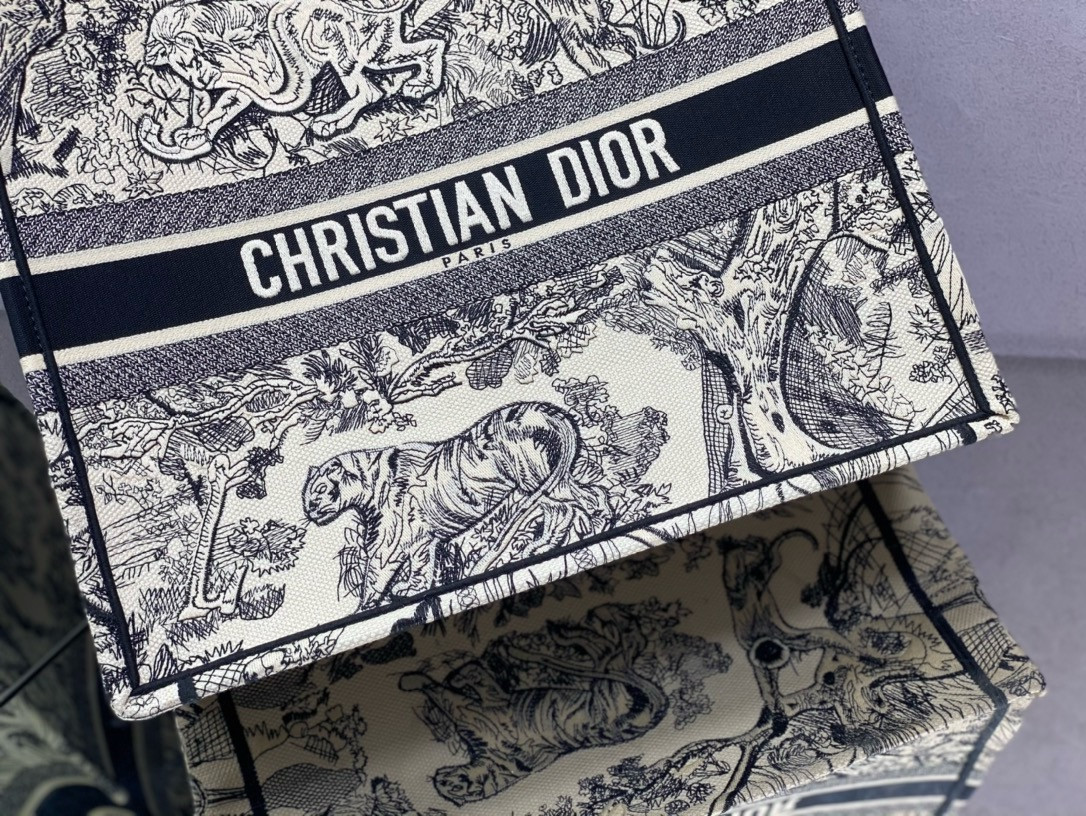 LARGE D10r BOOK TOTE Ecru and Blue Toile de Jouy Embroidery 16.5 x 14 x 7.5 inches