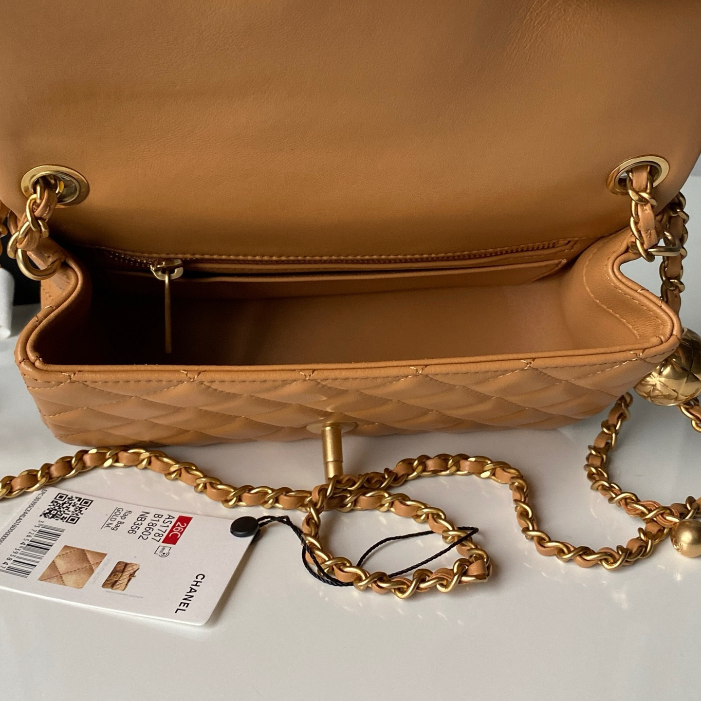Ch**el MINI FLAP BAG 12×20×6 cm