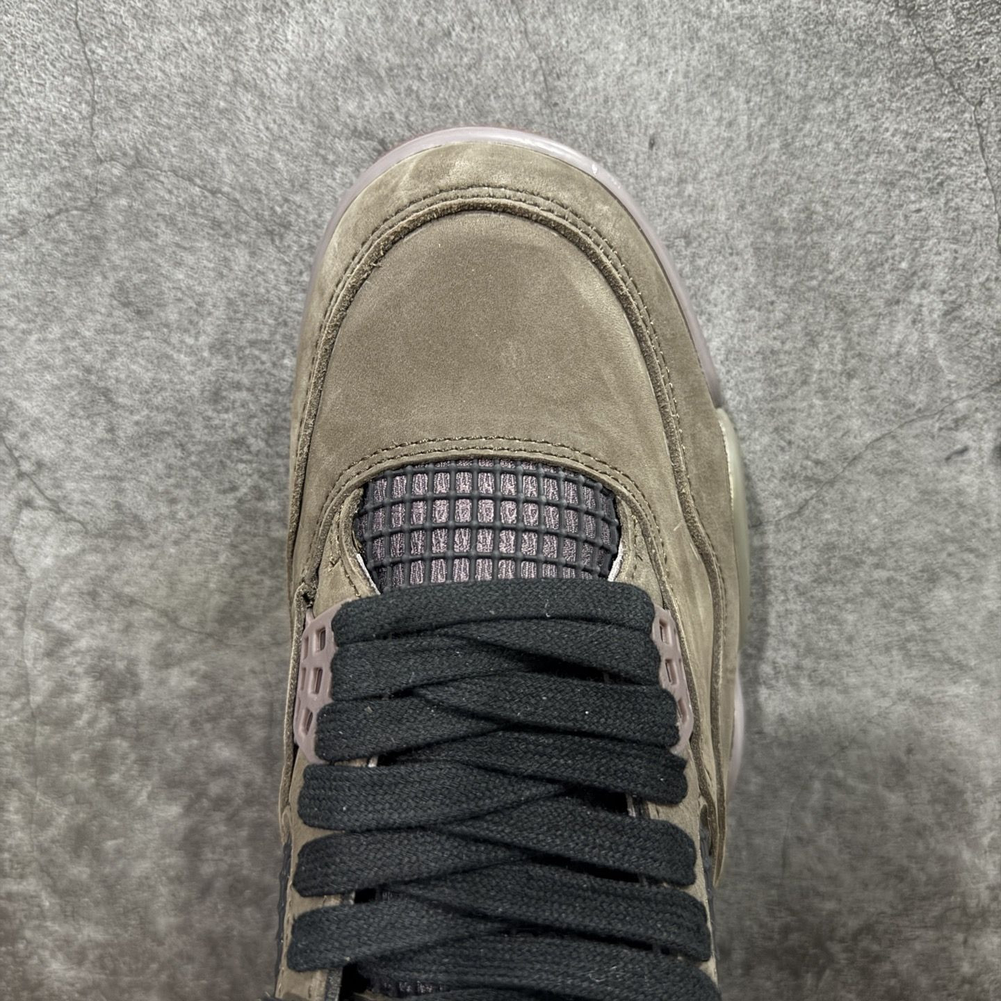 UA Air Jordan 4 Retro