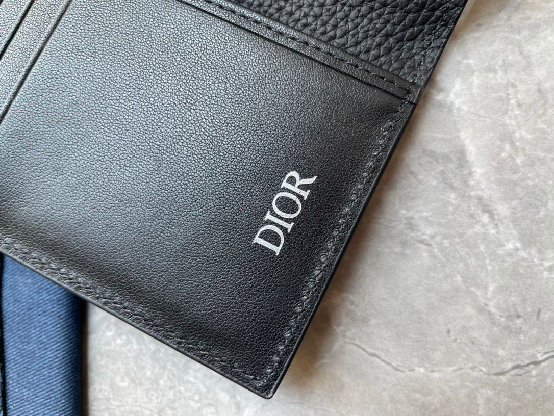 D10r Card Holder