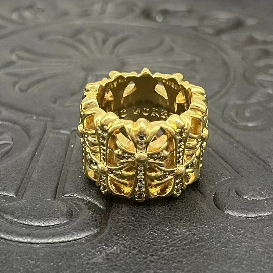 Ch*0me He**ts Cross Ring