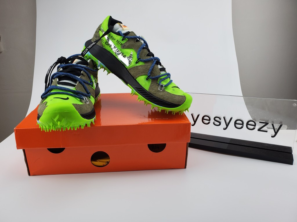 UA NIKE WMNS AIR ZOOM TERRA KIGER 5/OW "OFF WHITE"