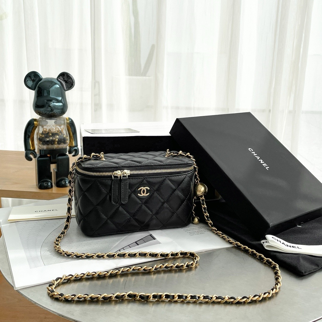Ch**el Walnut Gold Ball Chain with Makeup Mirror Lamb Leather Square Box Shoulder Bag Women's Black