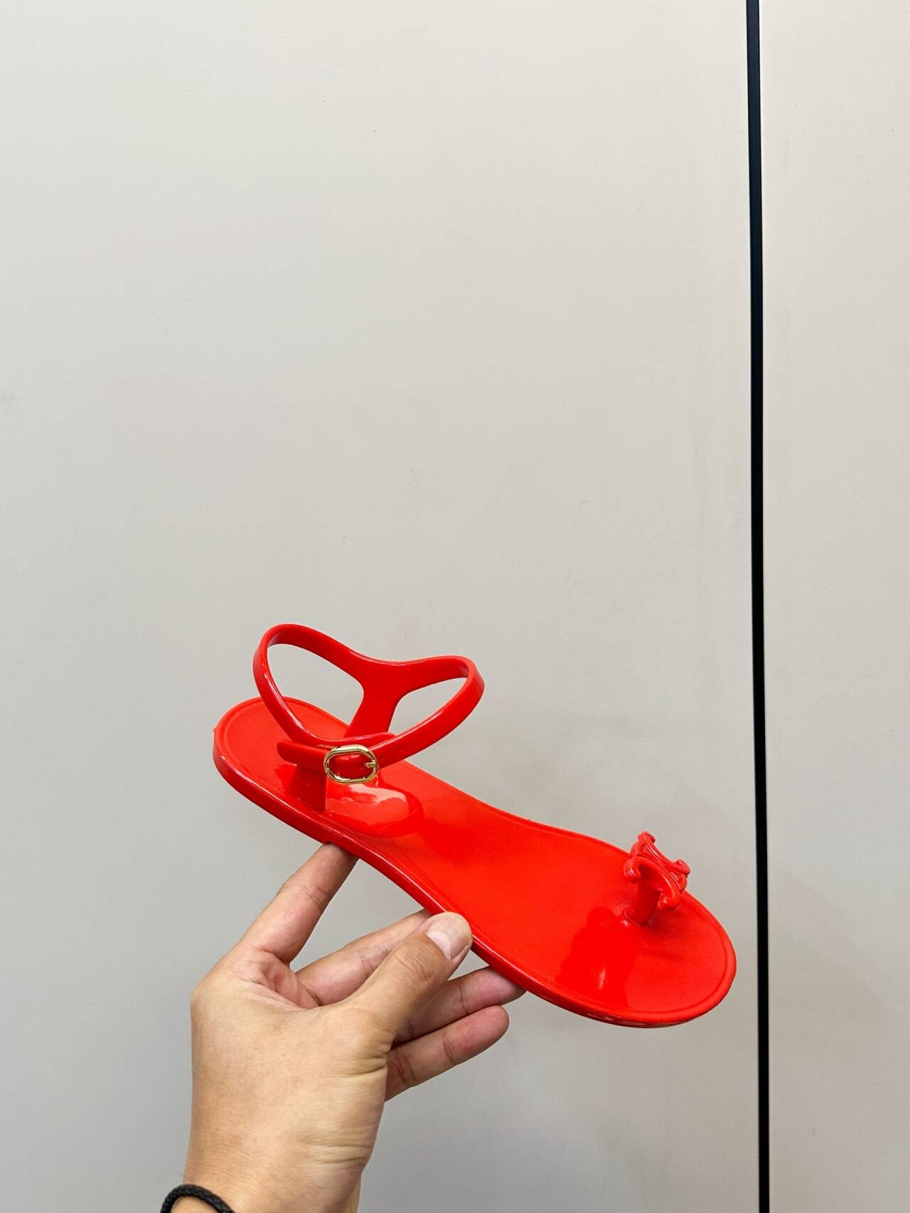 UA Ce1i*e JELLY BAY SANDAL
