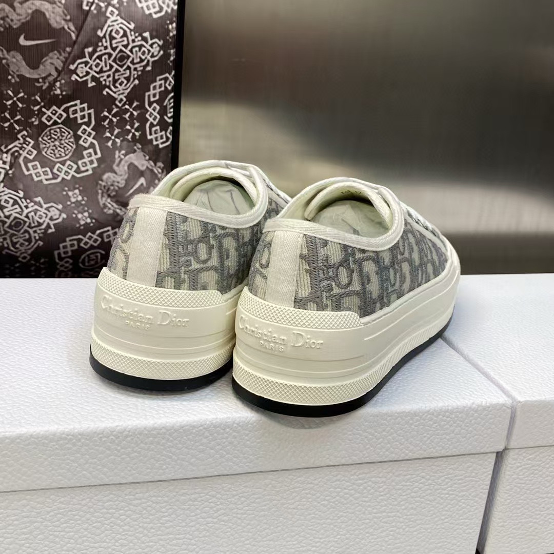 UA D10r Sneaker