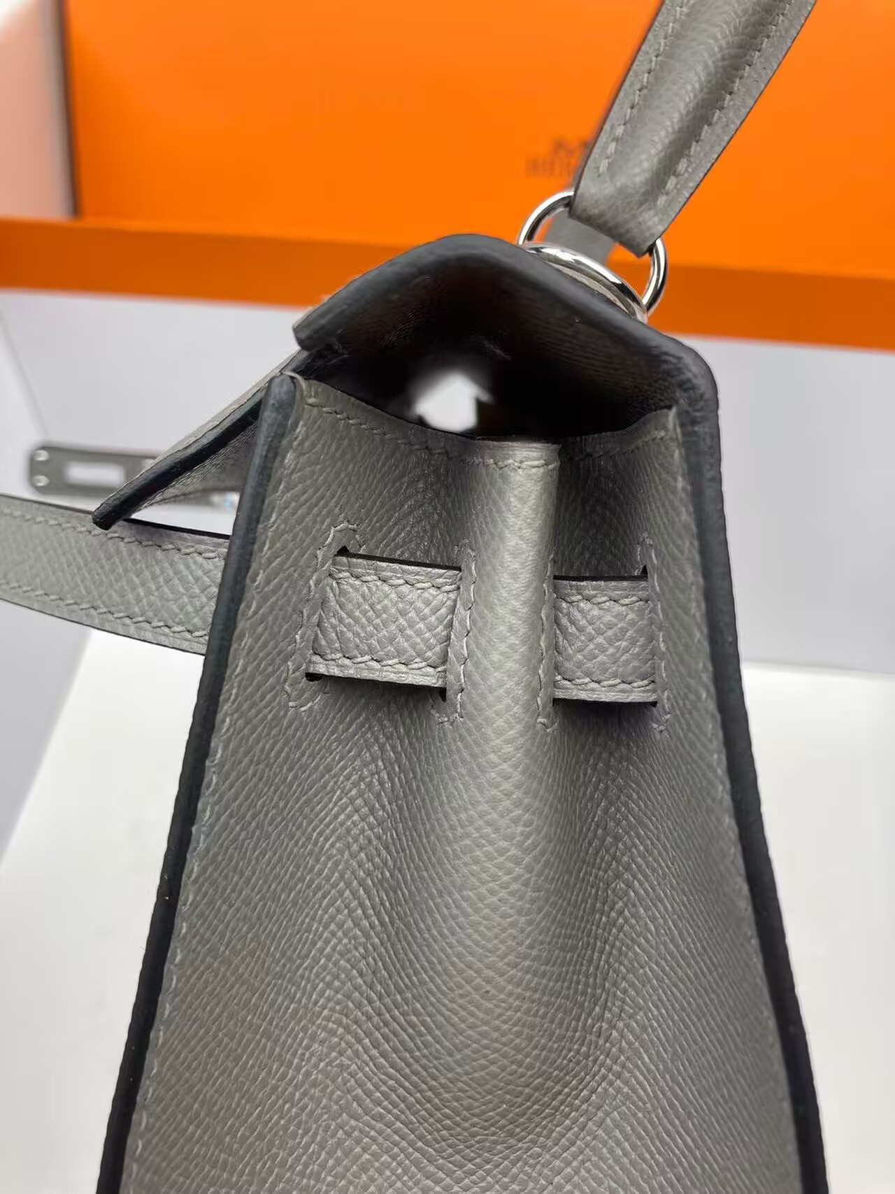 H**me5 Kelly Silver-tone Hardware 25 28