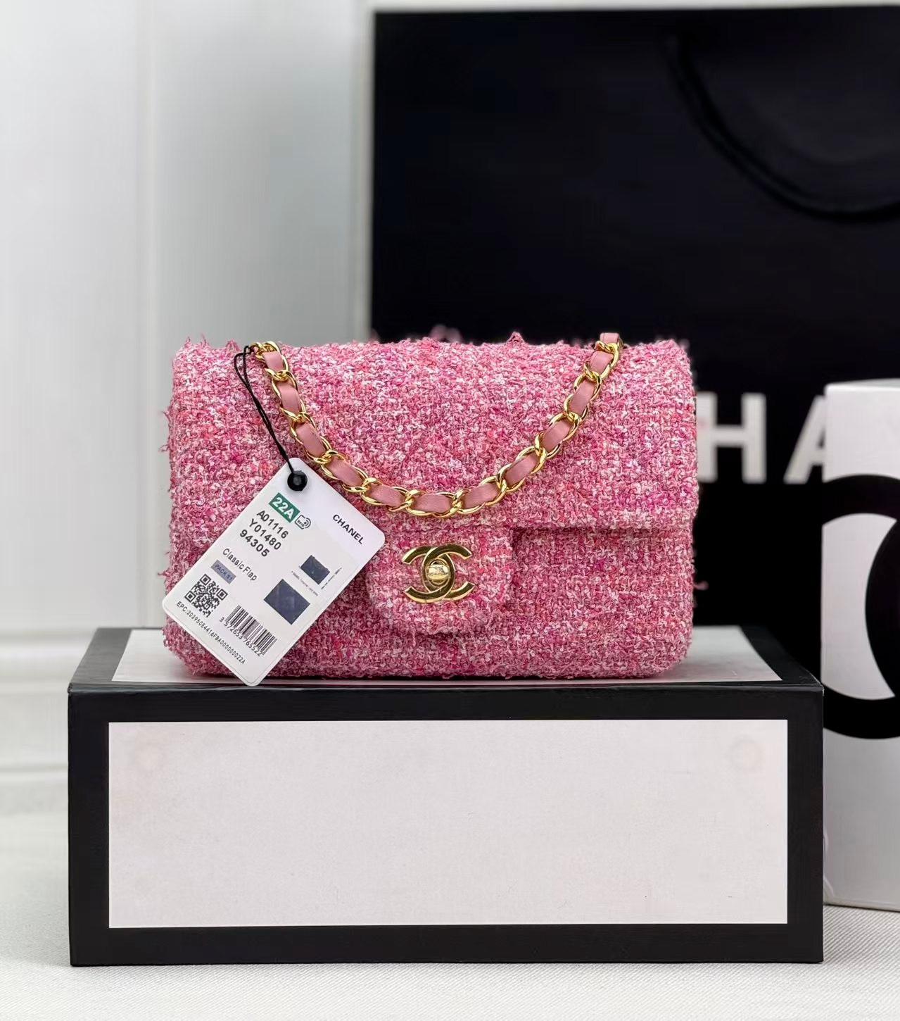Ch**el MINI CLASSIC 11.12 HANDBAG 12×20×6CM