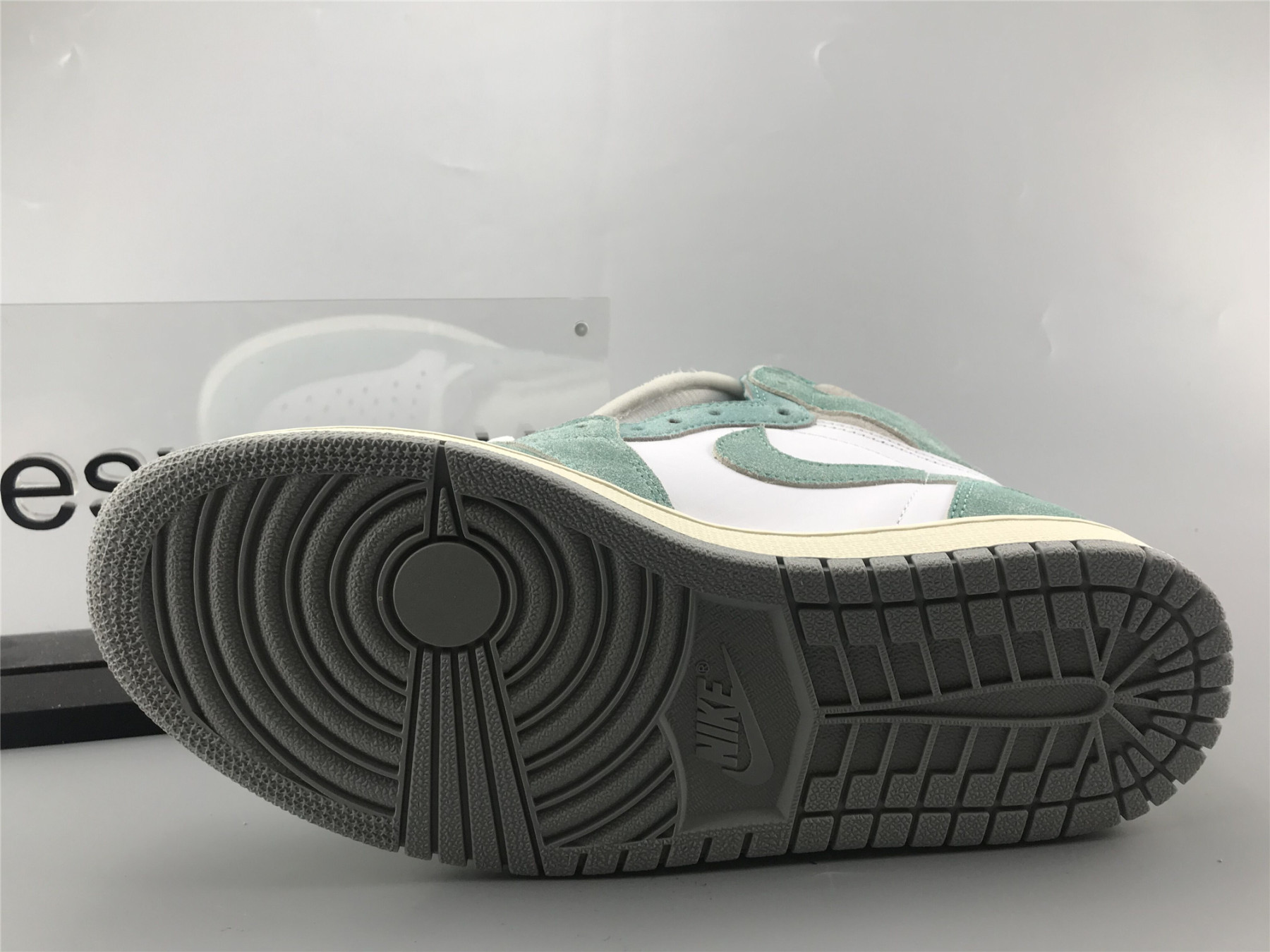 UA AIR JORDAN 1 RETRO HIGH OG "TURBO GREEN"
