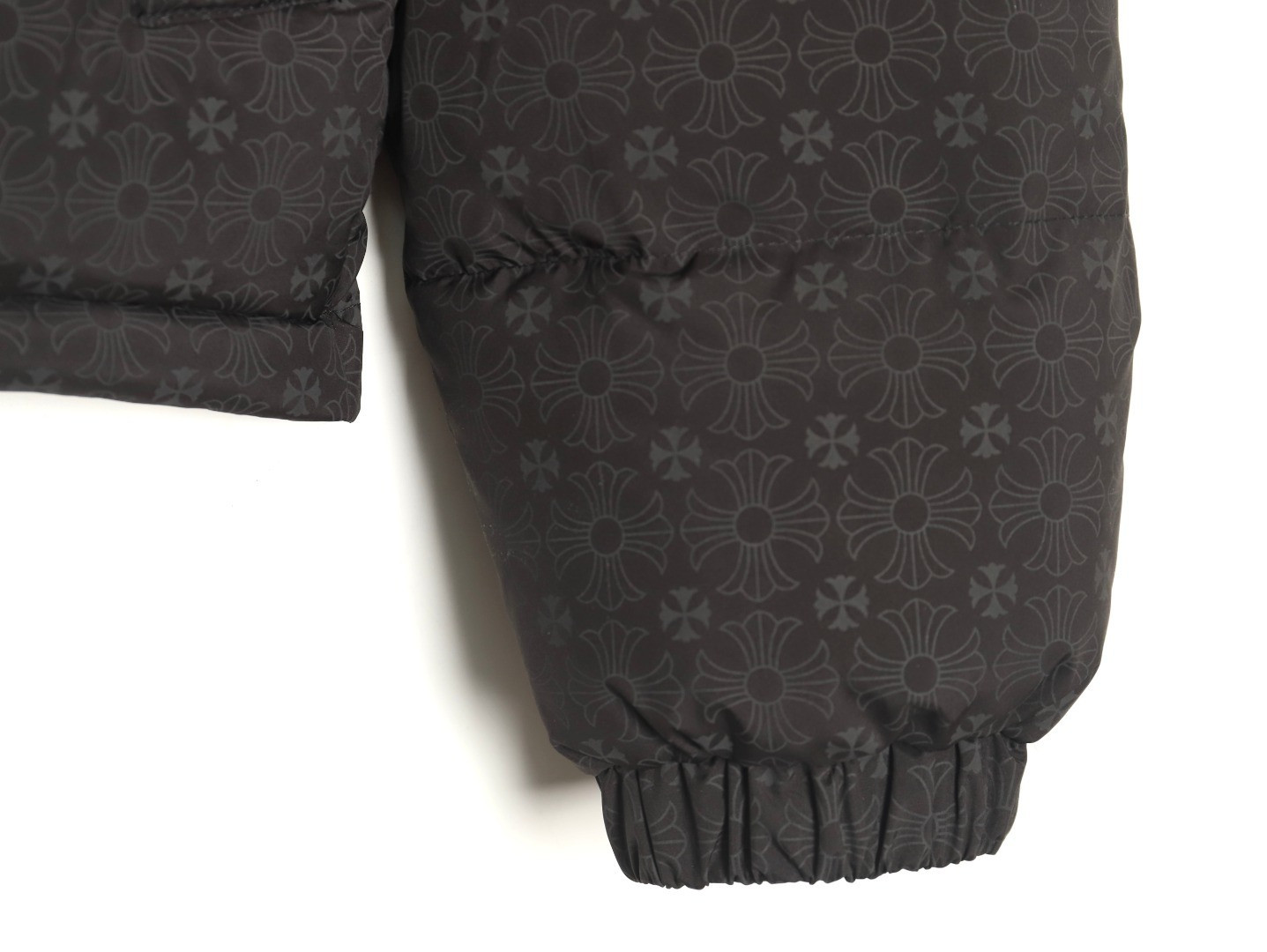 Ch*0me He**ts Short Puffer jacket
