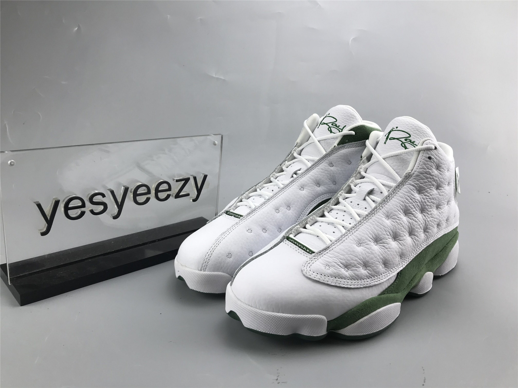 UA AIR JORDAN 13 RETRO 