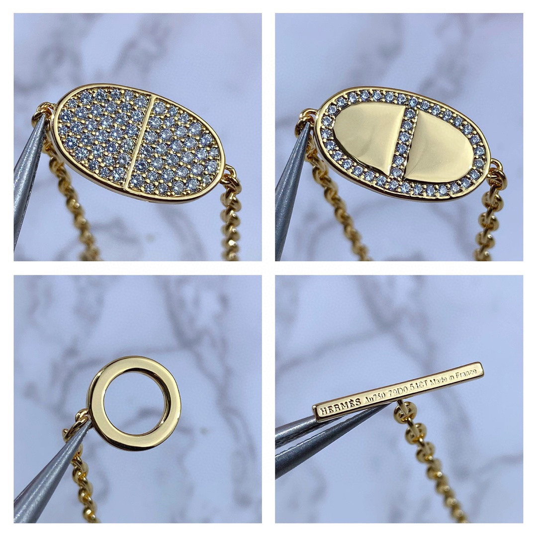 H**me5 Round  H Pendant Bracelet