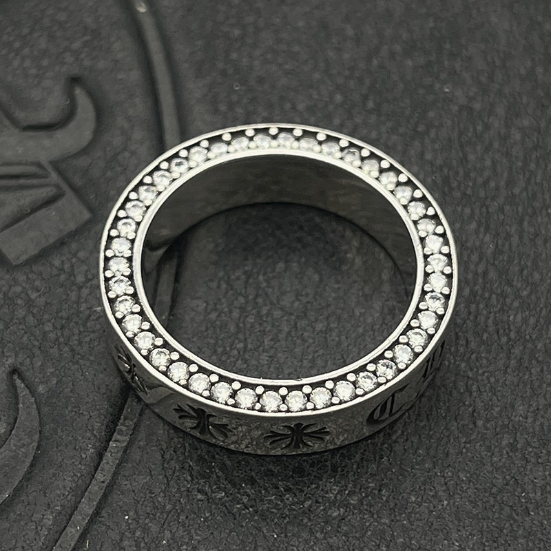 Ch*0me He**ts D1am0nd-encrusted Cross Ring