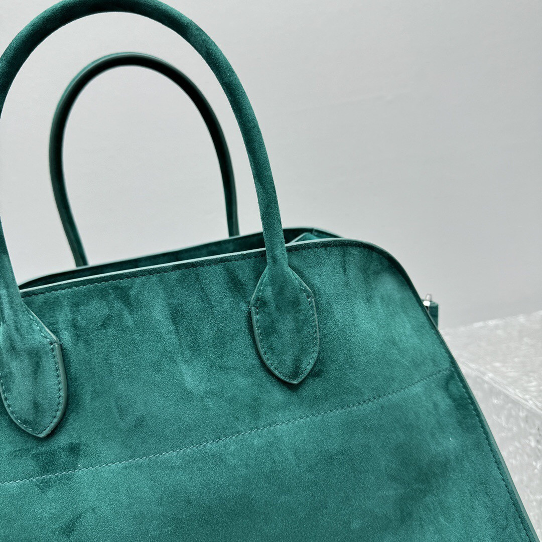 The R0w Soft Margaux 15 Bag 38.5x16x30cm