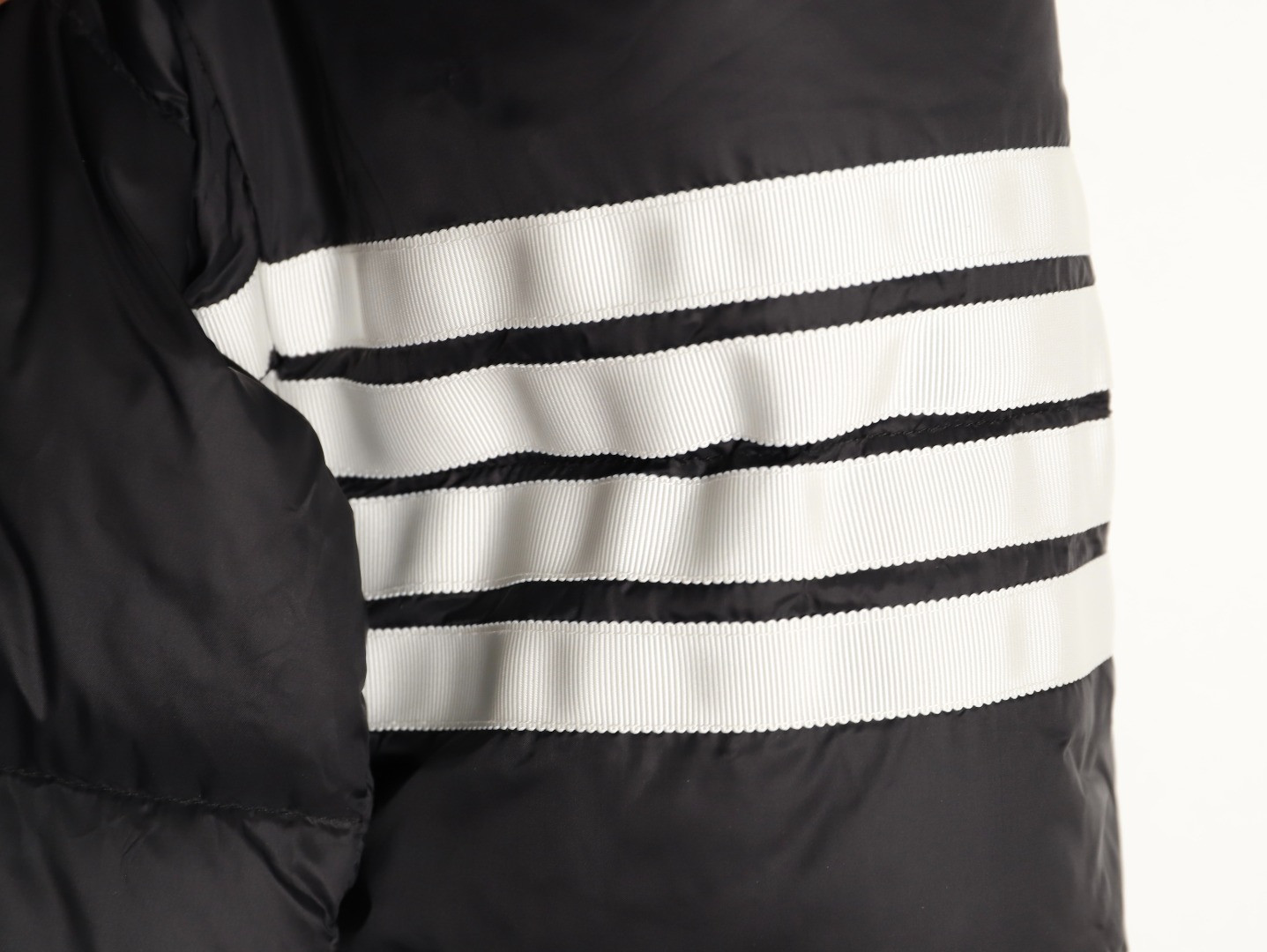 Thom Browne TB Short Puffer jacket