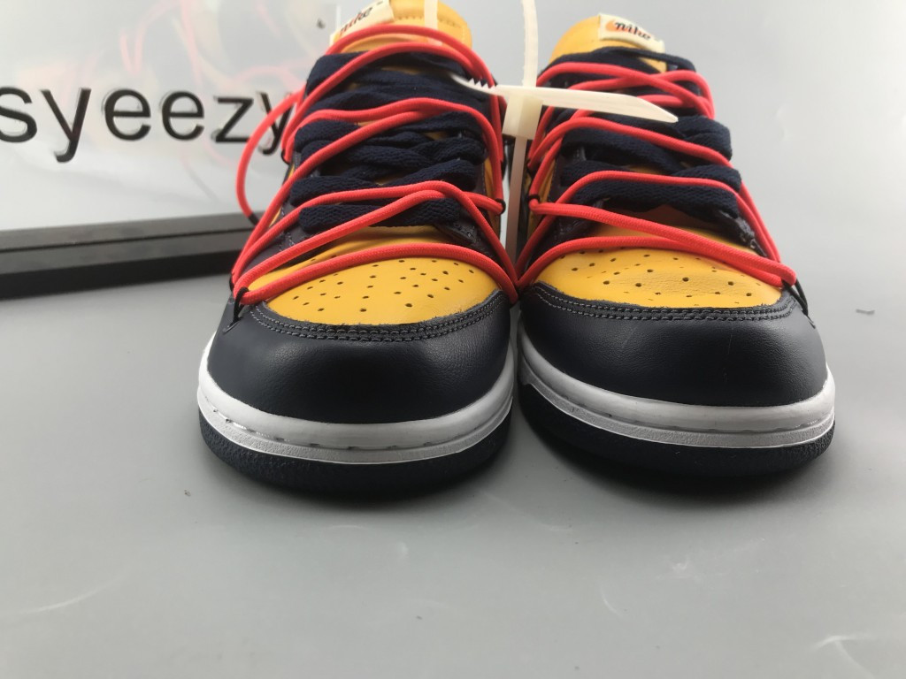 UA NIKE OFF-WHITE X DUNK LOW "UNIVERSITY GOLD"