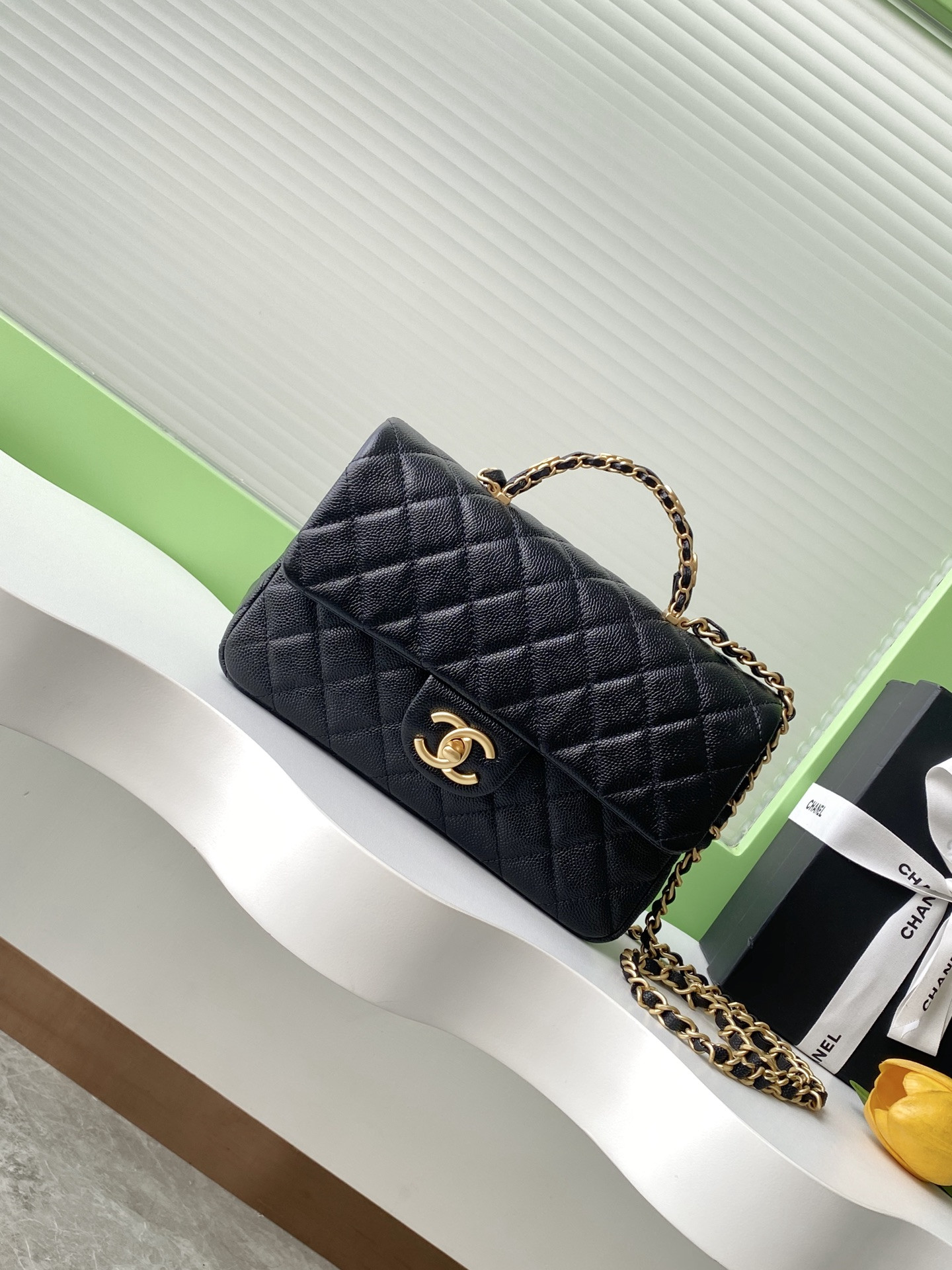 Ch**el flap bag with top handle as5702 22.5x13.5x6cm