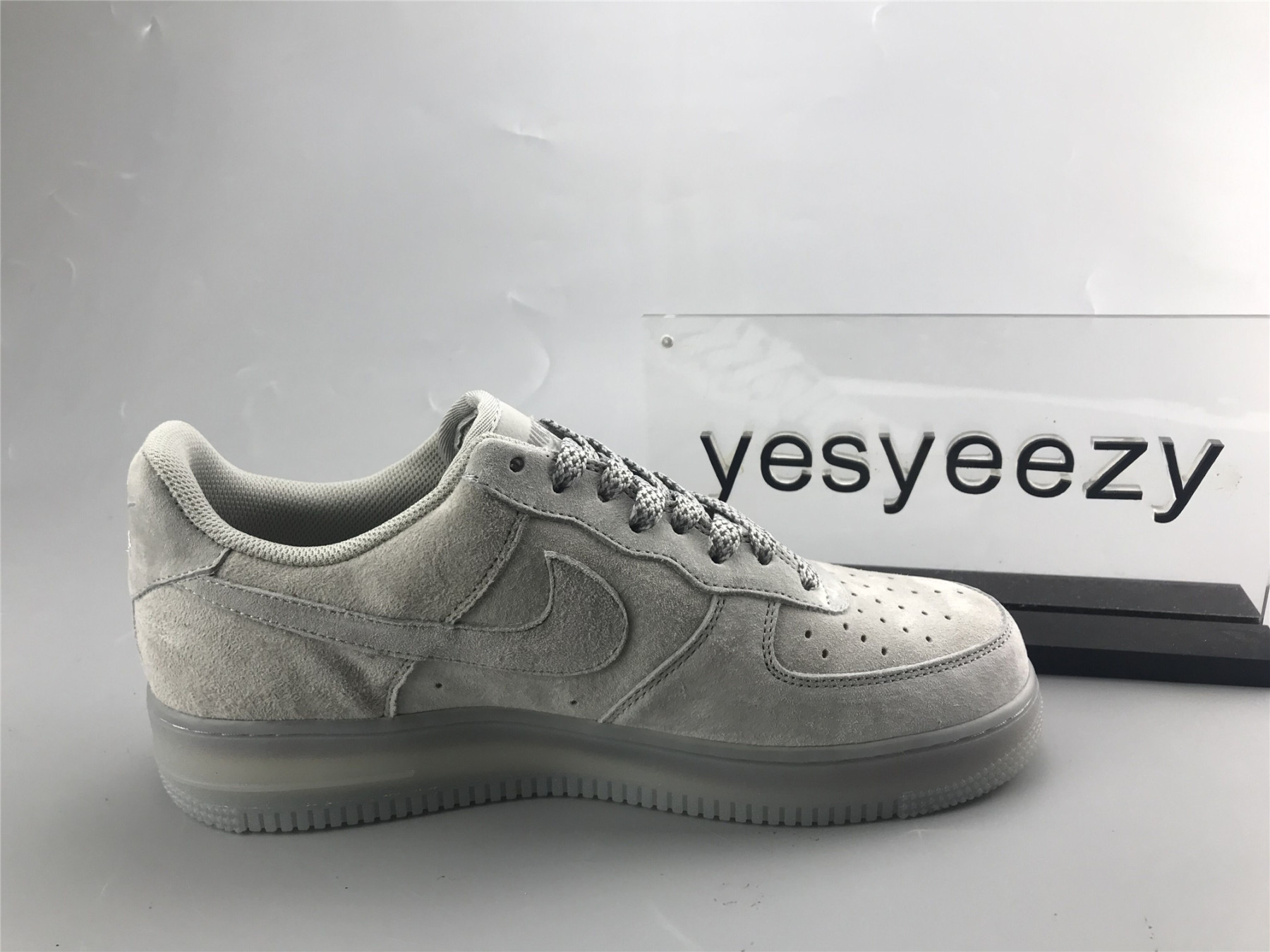UA REIGNING CHAMP X NIKE AIR FORCE 1 HIGH '07
