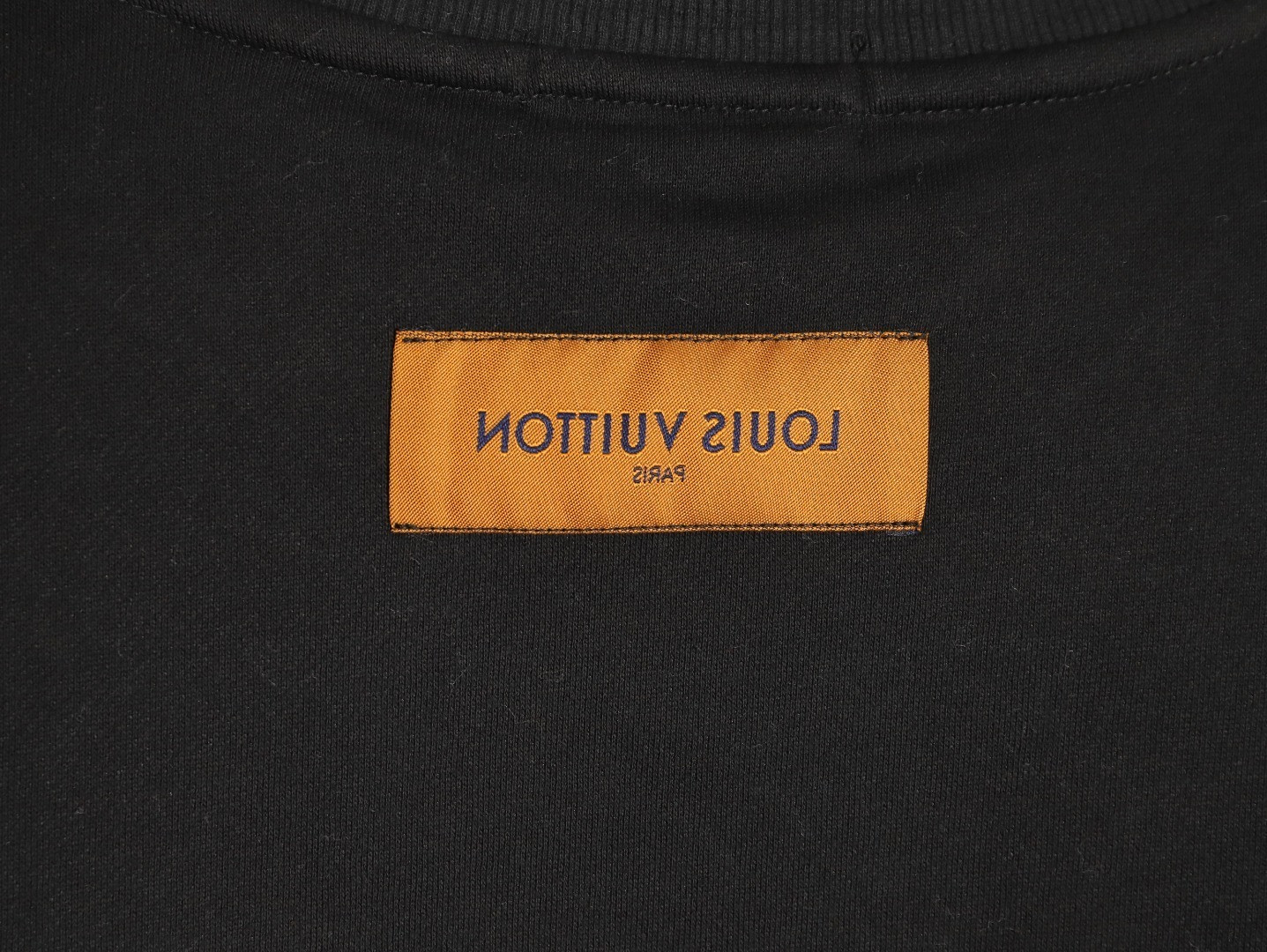 L0vis Vvtt0n LV 25FW Plush Hoodies