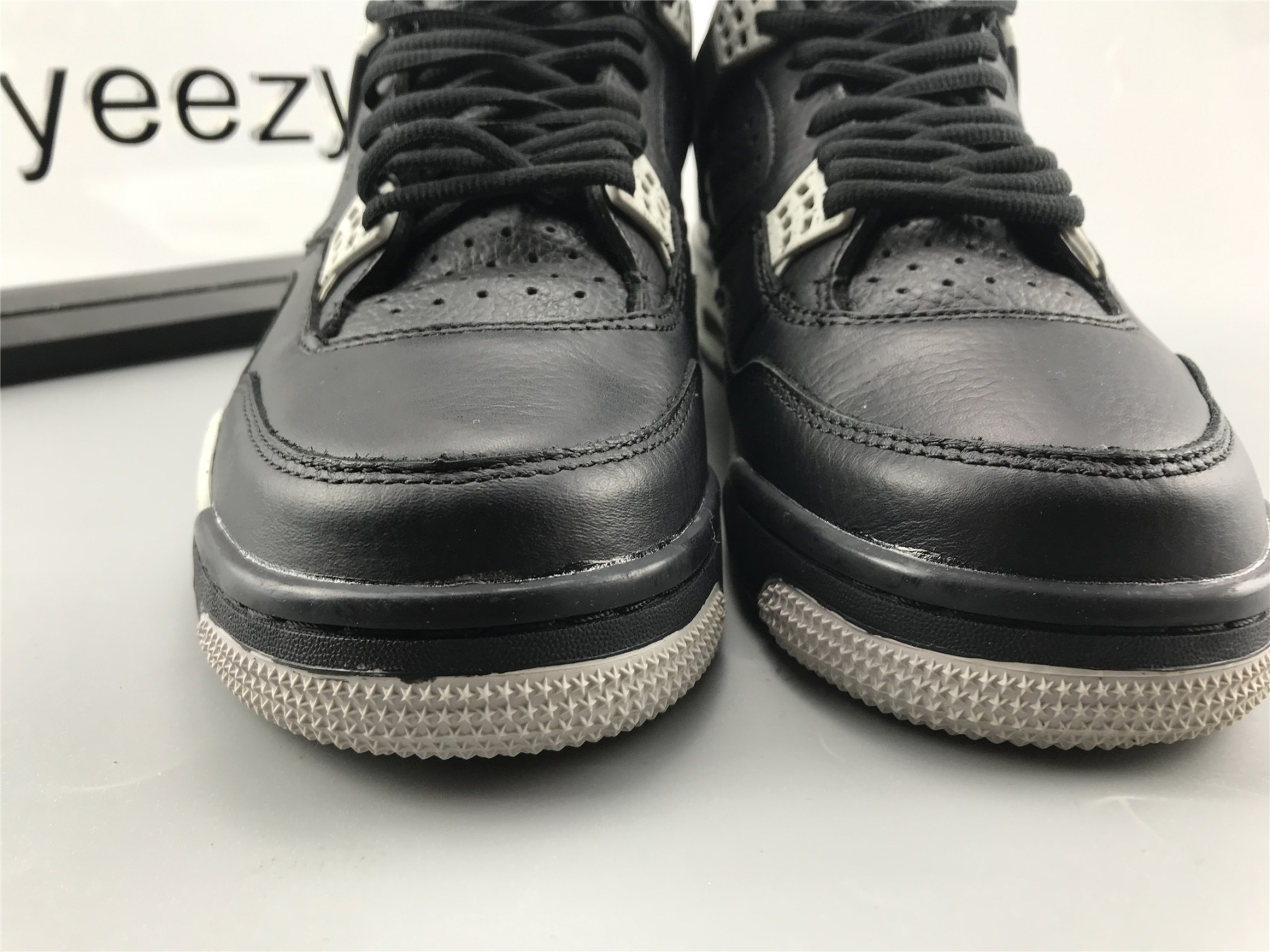 UA AIR JORDAN 4 RETRO LS "OREO"