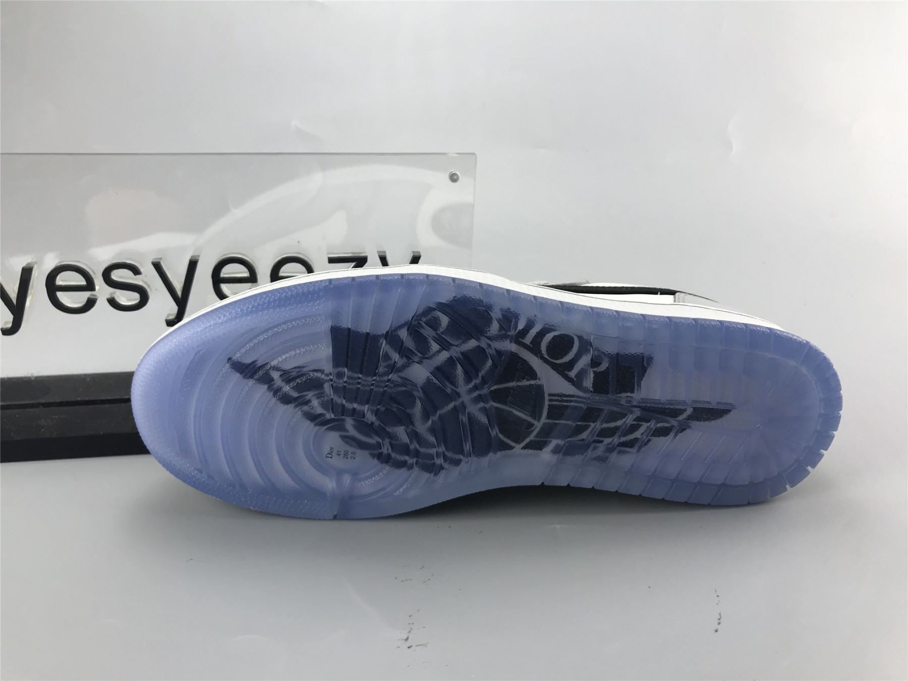 UPDATED TOP UA AIR JORDAN 1 RETRO LOW X DR