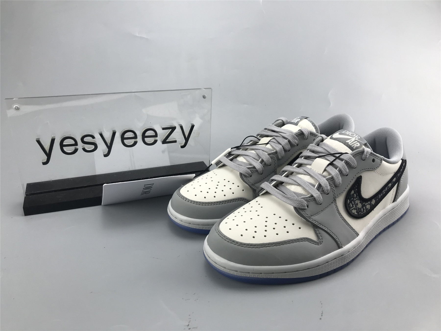 UPDATED TOP UA AIR JORDAN 1 RETRO LOW X DR