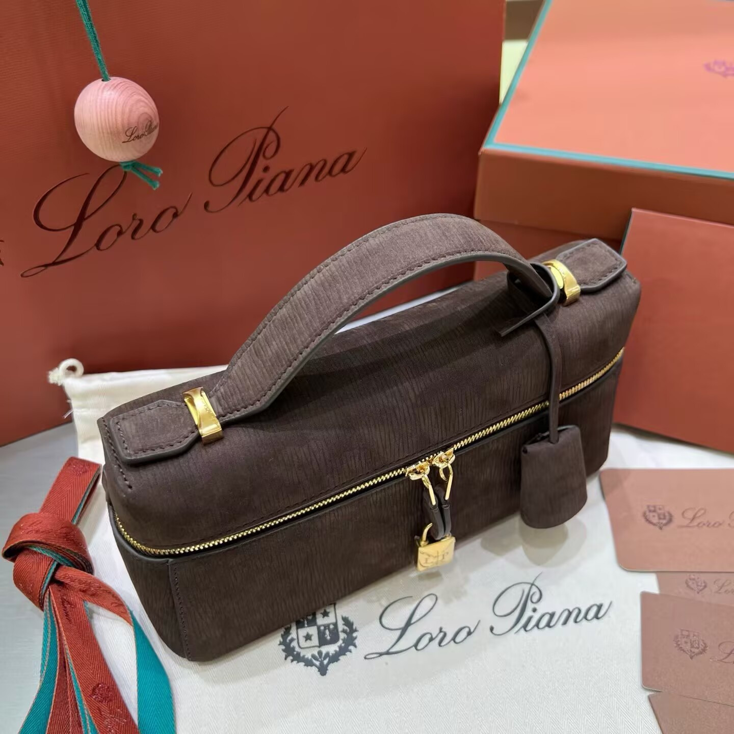 L0r0 P1ana Extra Bag L23 23x12x7cm