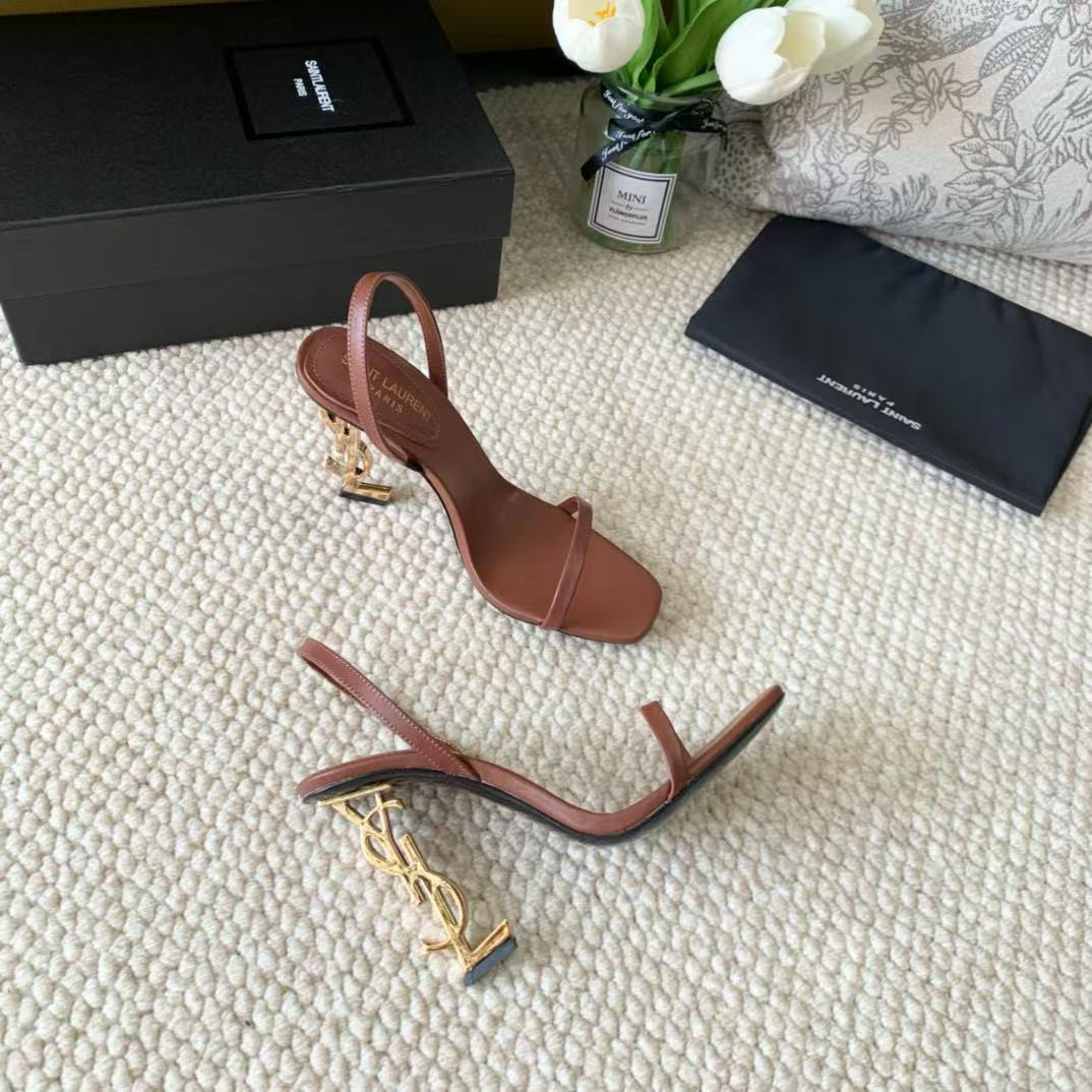 UA Y51 opyum sandals