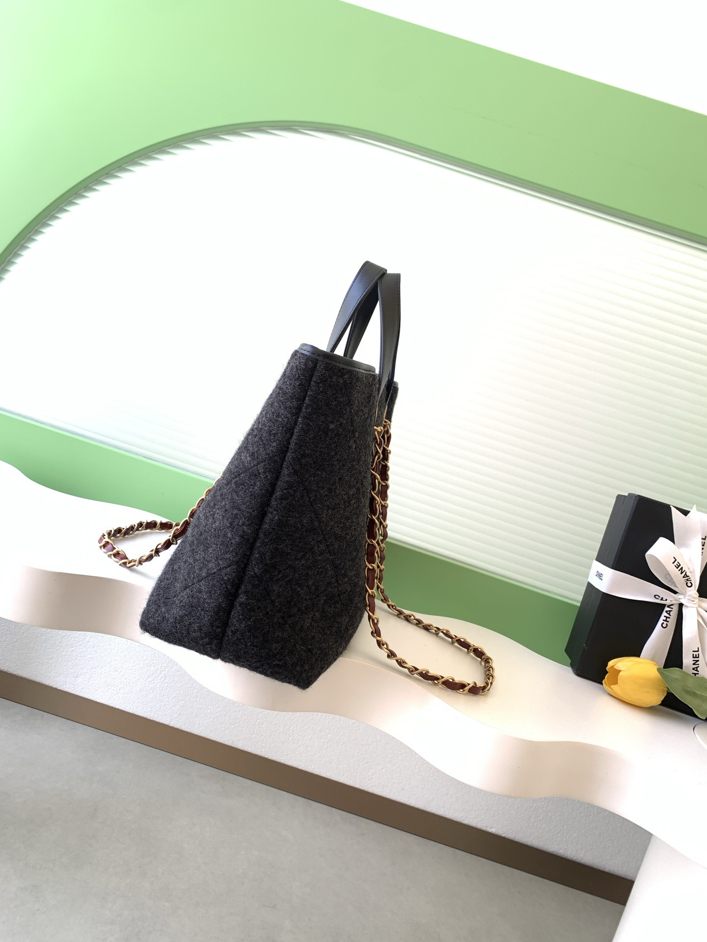 Ch**el Shopping Bag 26x44x13cm