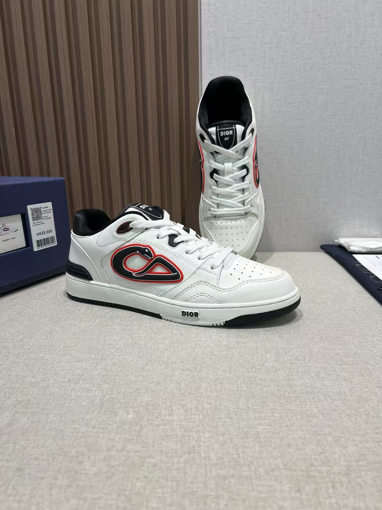 UA D10r Sneakers