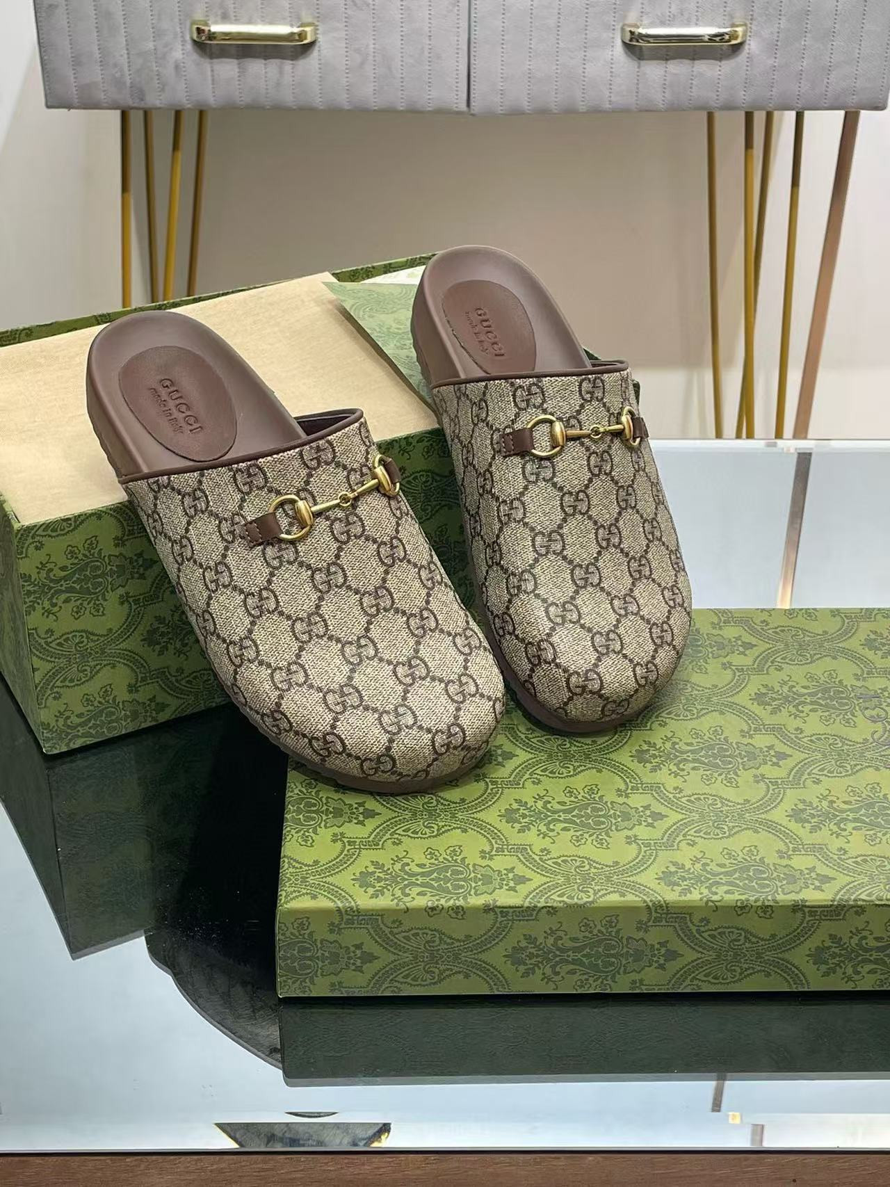 UA Gvc*1 SLIPPER