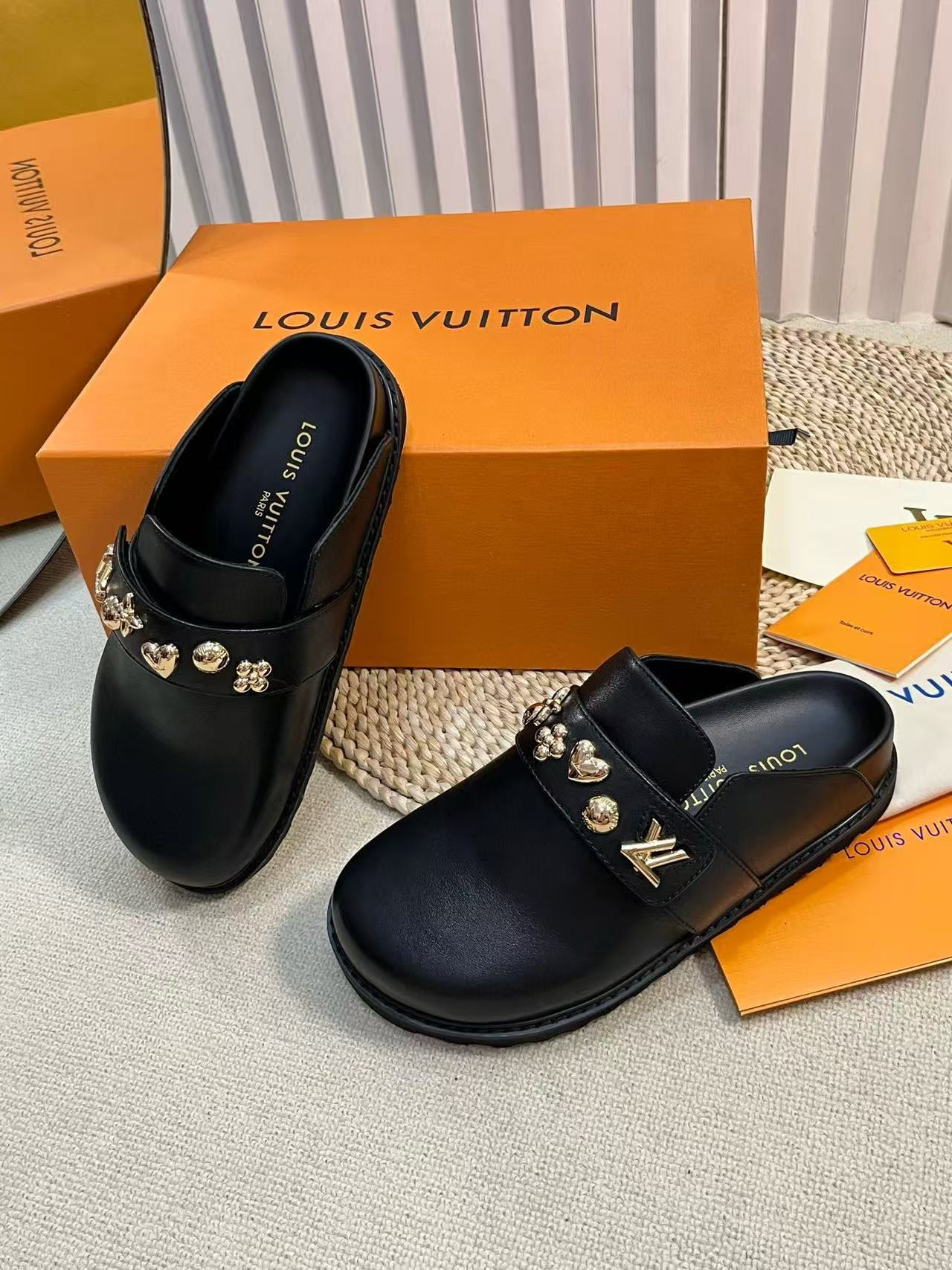 UA LV Capri Mule