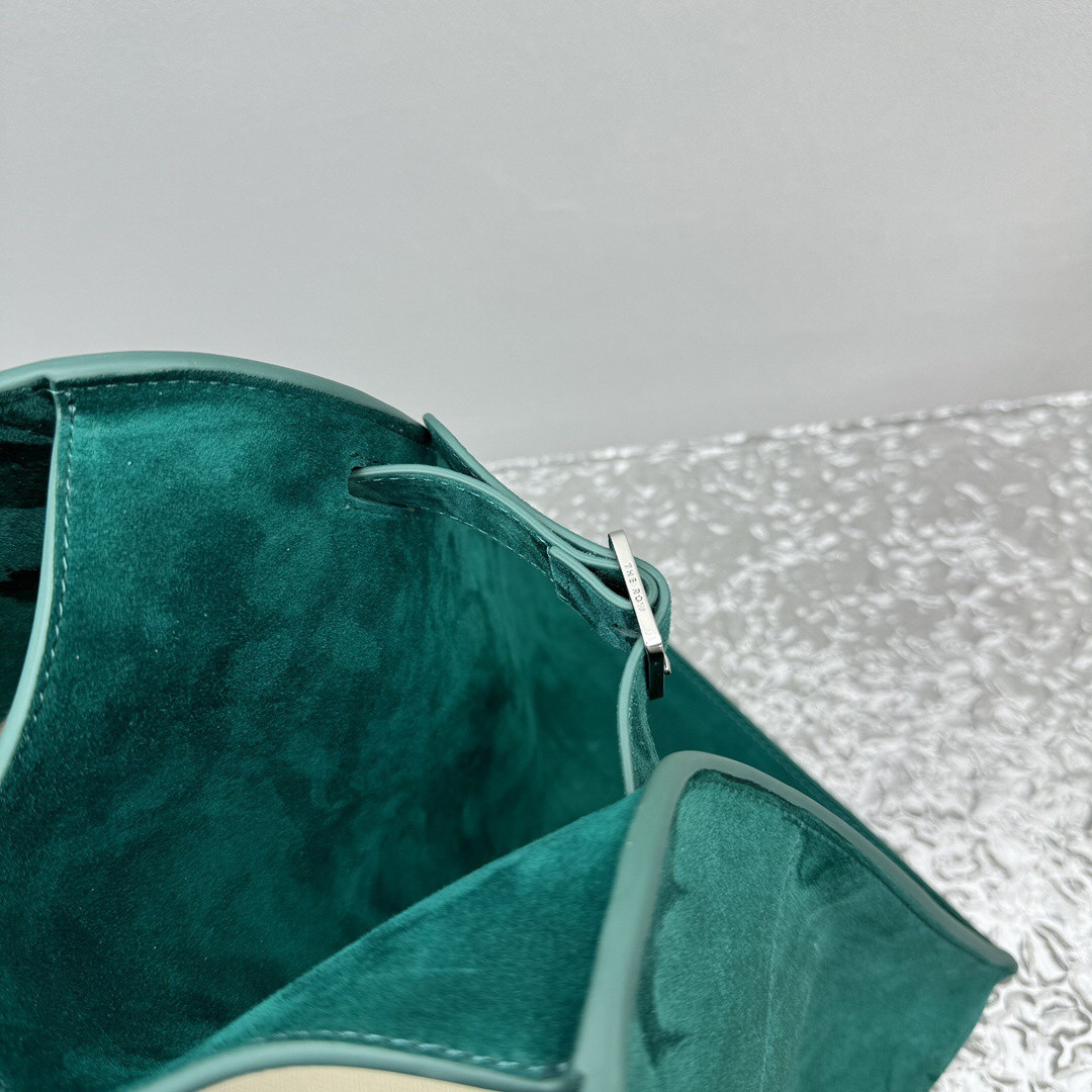 The R0w Soft Margaux 15 Bag 38.5x16x30cm