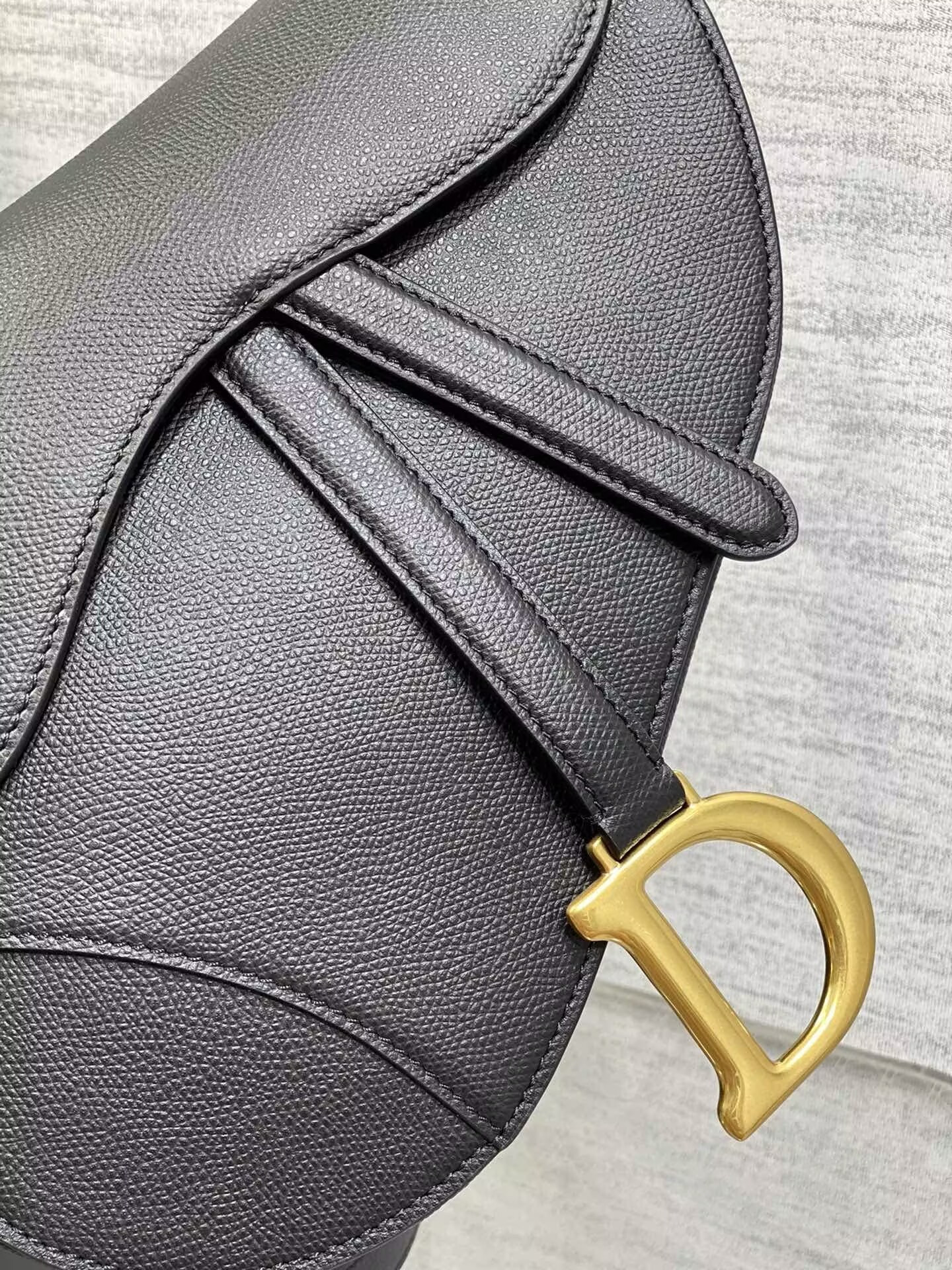 D10r Saddle Bag 24x6x18cm