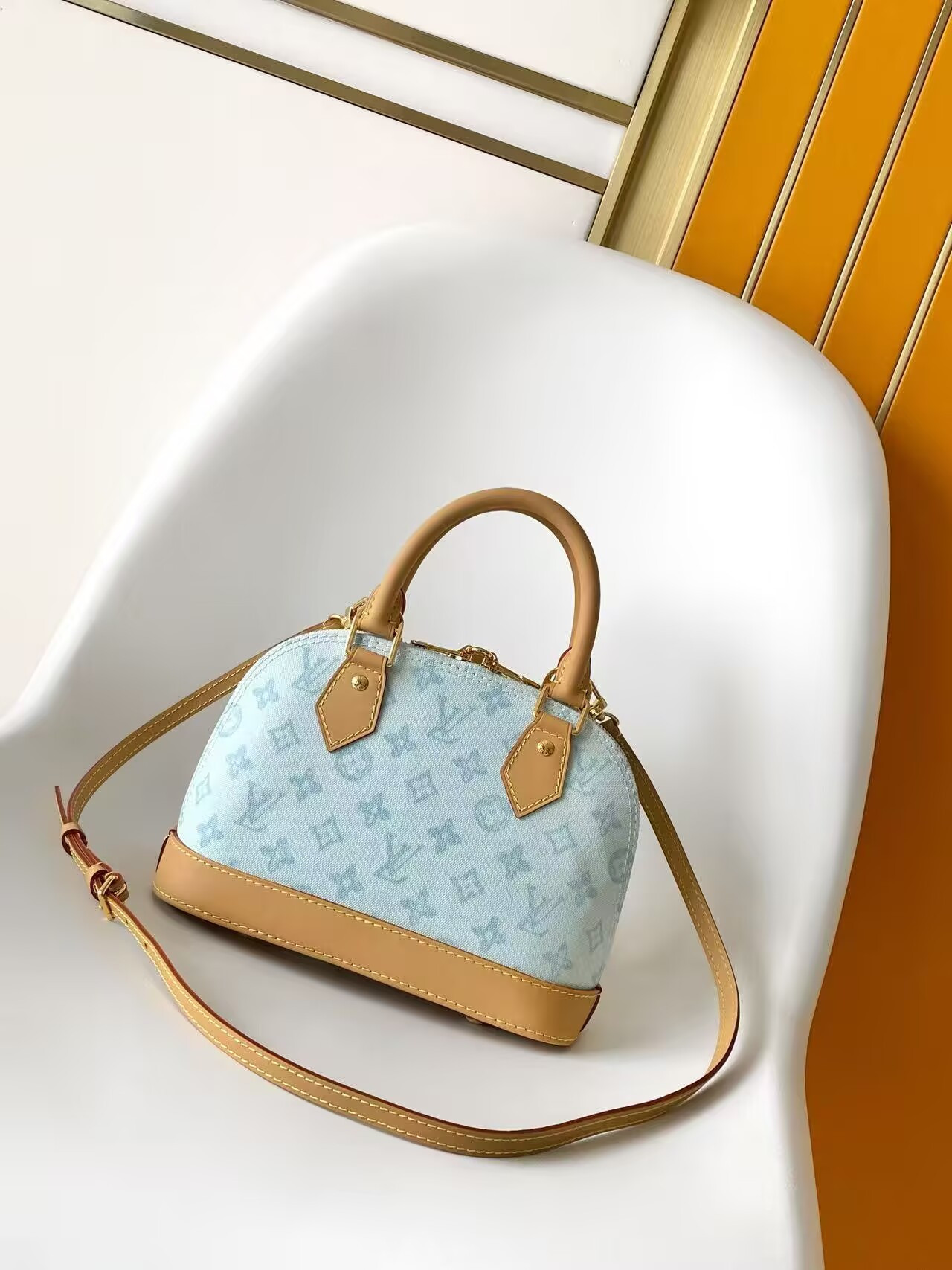 LV ALMA BB Handbag M27526 17.5x11.5x23.5cm