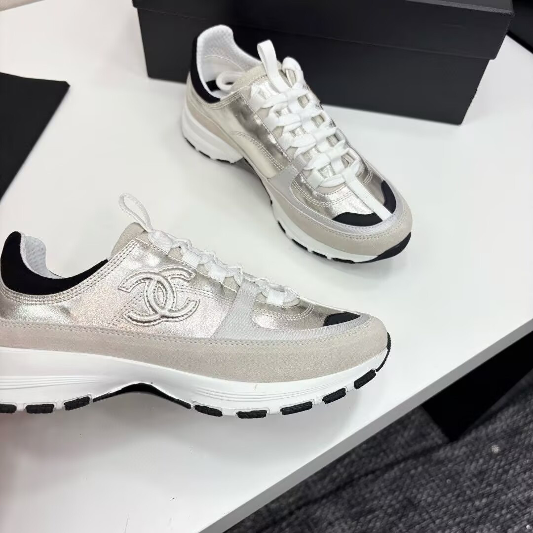 UA Ch**el Sneaker