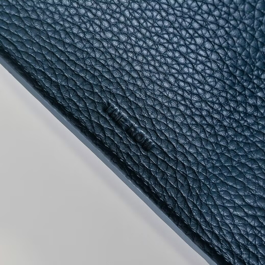 The R0w MARGAUX 15 38.5x16x30cm