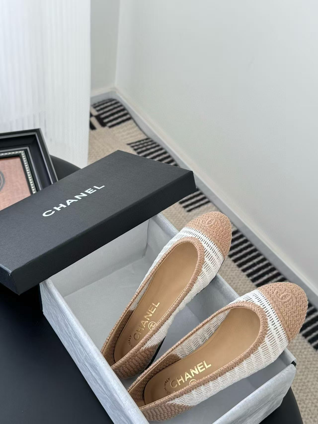 UA Ch**el BALLET FLATS